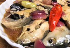 The first time i ate this my mom called it chocolate pudding the first time then when i ate the whole bowl she says opps sorry it's not chocolate pudding its paksiw na pata iasked what that was she calls it. Bangus In Soy Sauce And Olive Oil