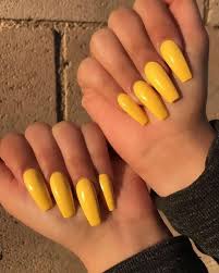 Thinking about a new look or lifestyle? 8 Pretty Summer Acrylic Nail Color Ideas For 2019 Entertainmentmesh