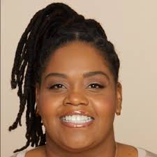 Today marks 90 days 🗓️ into my new full-time role at White + Warren so I  figured I would share a celebratory post! Joining a retail brand (that  specializes in knitwear) right