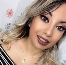 Vanessa Devora's Instagram, Twitter & Facebook