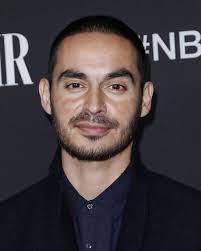 Good Girls: Why is Rio so attracted to Beth?