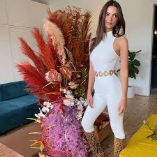 The flower mart in downtown los angeles. Emily Ratajkowski Launched Jewelry And Underwire Bras At Her First Ever Event For Inamorata Vogue