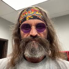 Kyle Abbott (@LeftyKyleAbbott)