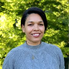 Nadia Hillman's Instagram, Twitter & Facebook