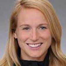 Leslie Chandler's Instagram, Twitter & Facebook