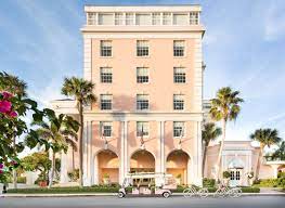 New Designs At The Colony Hotel Palm Beach The Glam Pad In 2021 The Colony Hotel Colony Hotel Palm Beach Palm Beach Florida