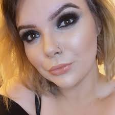 Sian Lee-Culross (@makeupby_sian)