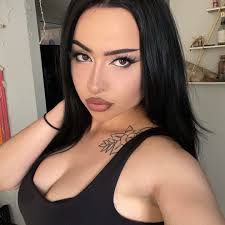 What is the lineup for the Greyday 2024 show?