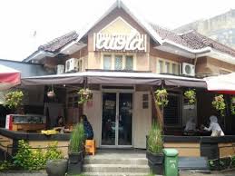 Berikut ini tempat makan di jakarta dengan harga bersahabat, di bawah rp 100.000, cocok untuk wisata kuliner akhir bulan. Perut Kenyang Dan Stok Foto Banyak 5 Tempat Makan Hits Di Surabaya Ini Wajib Didatangi