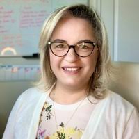 Julia Hernandez, Notary Public in Winter Garden, FL 34787