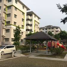 When negotiating rental contract, be sure to verify property ownership and speak directly with the landlord. Seroja Apartment Setia Alam Property Rentals On Carousell
