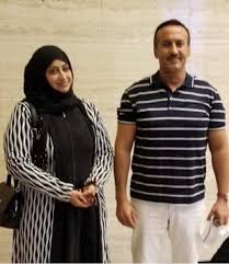 الدكتور أحمد بن علي بن عبد الرحمن الحذيفي إمام و قارئ سعودي الأصل، و هو إبن أحمد الحذيفي هو إمام و خطيب بمسجد قباء بالمدينة المنورة. Ø¸Ù‡ÙˆØ± Ø¬Ø¯ÙŠØ¯ Ø§Ù„ÙŠÙˆÙ… Ù„Ù€Ù€ Ø§Ø­Ù…Ø¯ Ø¹Ù„ÙŠ Ø¹Ø¨Ø¯Ø§Ù„Ù„Ù‡ ØµØ§Ù„Ø­ Ø¨Ø¬ÙˆØ§Ø± Ù‡Ø°Ù‡ Ø§Ù„ÙØªØ§Ø© Ø§Ù„Ø­Ø³Ù†Ø§Ø¡ Ø´Ù€Ø§Ù‡Ù€Ø¯ ØµÙˆØ±Ø© Ø®Ø§ØµØ© Ø§Ù„Ø´Ø§Ù‡Ø¯ Ù†ÙŠÙˆØ²