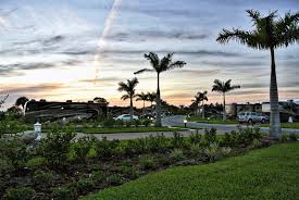 We are conveniently located off us highway 90 near interstate 10 in marianna, florida. Myakka River Motorcoach Resort