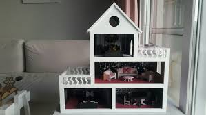 Ahsap Lol Bebek Evi Dekorasyon Fikirleri Ev Dekorasyon Fikirleri Evler