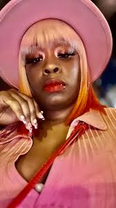 Hello, this just came to me! Who was the lady