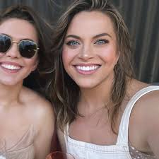 Jessica Corn (@jcornnn) • Instagram photos and videos