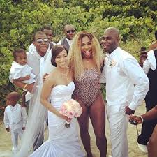 She also donned a pair of custom white nike sparkly sneakers. Serena Williams Wedding Dress Photos Serena Williams Jewelry Dress Details From Wedding Revealed Hollywood Life Photos Of The Event Taken Exclusively By Vogue Magazine Show Williams Looking Radiant In The