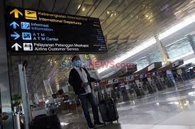 Bandara di indonesia jumlahnya ada ratusan, tersebar di pulau utama dan juga pulau dengan destinas. 16 Bandara Tutup Lebih Cepat Imbas Larangan Mudik Cek Daftarnya