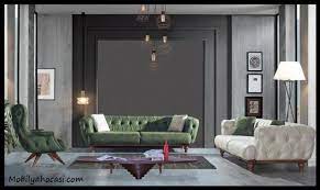 Bu dekorda kullanılan armut yeşili koltuk, renkli perdeler ve kırlentleri nazikçe sadeleştirmiş. Yesil Koltuk Nasil Kombinlenir Renk Kombinasyonlari