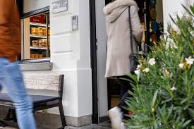 Dit heerlijke sate saus recept is in klaar, bevat allergie info, is printvriendelijk & recepten die lijken op sate saus. Kastart Gent Saus Afhalen