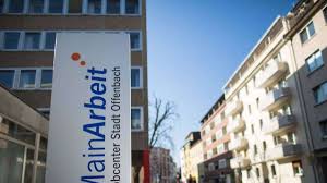 Alle vorliegende kommunikation zwischen der staatsanwaltschaft frankfurt (oder) und dem justizministerium brandenburg zu dem befangenheitsantrag der sta frankfurt (oder) gegen den richter andreas müller am amtsgericht bernau. 100000 Euro In Die Eigene Tasche Offenbach