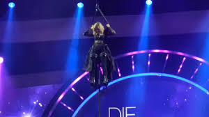 Немецкий поп · предрелиз · december 4, 2020. Helene Fischer Show 2013 Thriller Mit Akrobatik Berlin Velodrom 10 12 2013 Youtube