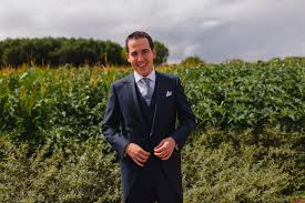 Los trajes del novio del 2014: Protocolo Bodas Novios E Invitados Lizaranzu Fotografos