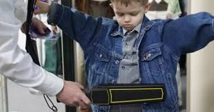 The prompt tone for each kind of metal is different. Dick Morris When Will We Have Metal Detectors In Schools