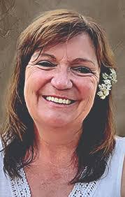 Bethany Jarrett's Instagram, Twitter & Facebook