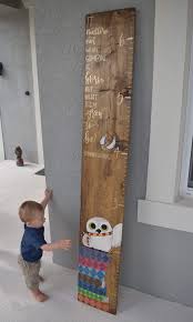 Diese praktischen helfer für ihr badezimmer basteln sie aus günstigem geschenkpapier ein paar stoffresten und et. Harry Potter Growth Chart Harrypotter Baby Harry Potter Baby Diy Kinderzimmer Speicher