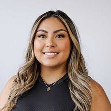 Samantha Geiser's Instagram, Twitter & Facebook