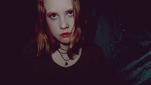 Premiere: Sarah Jane shares the slick video for 'Apparently'