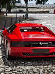 Ferrari Testarossa This Was My Dream Car In The 90 S I Love The Sharp Lines And The Redness If It All Scream Autos Ferrari Coches Deportivos Autos Deportivos