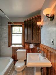 Restoring An American Foursquare Four Square Homes Old House Decorating Four Square