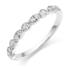 Listen to marquise | explore the largest community of artists, bands, podcasters and creators of music & audio. 0 35cts Marquise And Round Diamond Ring