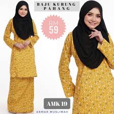 Beautiful baju kurung islamic costume with tudung or hijab biarpun dengan kehadiran pelbagai pakaian lain yang lebih moden, namun baju tradisional itu juga selalunya yang kita cari. New Collection Baju Kurung Tradisional English Cotton Berpesak Shopee Malaysia