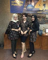 Seragam kantor wanita muslim yang stylish untuk penampilan elegan. 55 Model Seragam Batik Kantor Wanita Paling Di Cari Hassa Batik