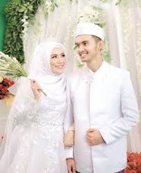 Nak pilih baju pengantin, ini perkara yang bakal pengantin perlu ambil tahu. 45 Baju Pengantin Ideas Muslimah Wedding Muslimah Wedding Dress Wedding Dresses
