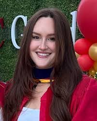 Vicki Greenleaf's Instagram, Twitter & Facebook