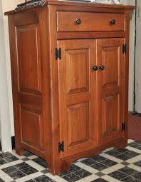 amish kitchen cabinets
