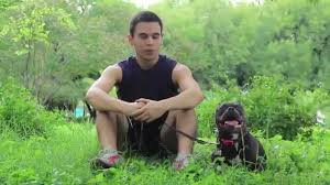 Dog Man Sr. Mario Gomar. Criticado por unos, admirados por otros. Usted  tiene la última opinión. Documental de un Perrero.