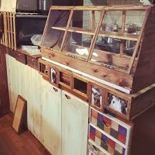 散らかりがちなキッチンまわりも みせる収納テクでおしゃれカフェ風 folk キッチンまわり 収納 カフェ風
