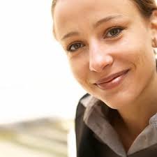 Katie Loen (@Vacation_Nut)