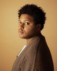 Nora Benjamin's Instagram, Twitter & Facebook