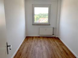 Wohnen in der autostadt zwickau die stadt zwickau liegt im süden des bundeslandes sachsen und hat eine fläche von 102,54 km². 4 Zimmer Wohnung Zu Vermieten Nicolaistr 19 08056 Zwickau Innenstadt Mapio Net