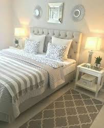 45 Outstanding Millennial Small Master Bedroom Ideas On A Budget Diy Decor Beautiful Bedroom Decor Small Master Bedroom Bedroom Decor