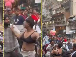 Viral Video: Man thrashed in Panipat, Haryana for filming reel in public  wearing a bra - The Economic Times