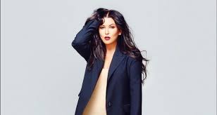 Ирина дубцова — люби меня долго. Irina Dubcova Posvyatila Pesnyu Neznakomomu Cheloveku Novosti Russkogo Radio Moskva 105 7