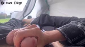 FAST RISKY HANDJOB ON A CAMPING - TURKISH AMATEUR