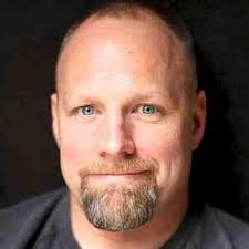 Amazon.com: War Reporting for Cowards: 9780802142566: Ayres, Chris: Books